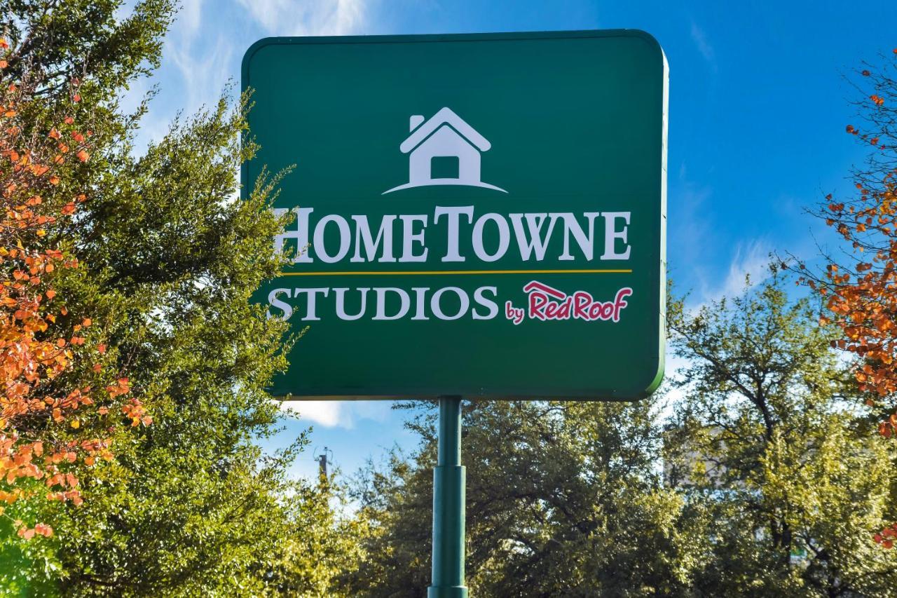 Hometowne Studios By Red Roof Dallas - North Addison - Tollway Buitenkant foto