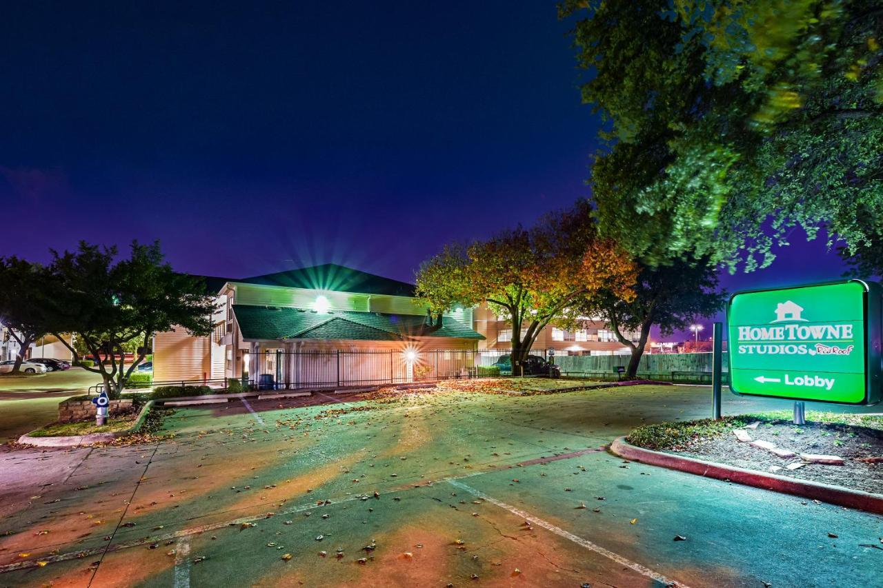 Hometowne Studios By Red Roof Dallas - North Addison - Tollway Buitenkant foto